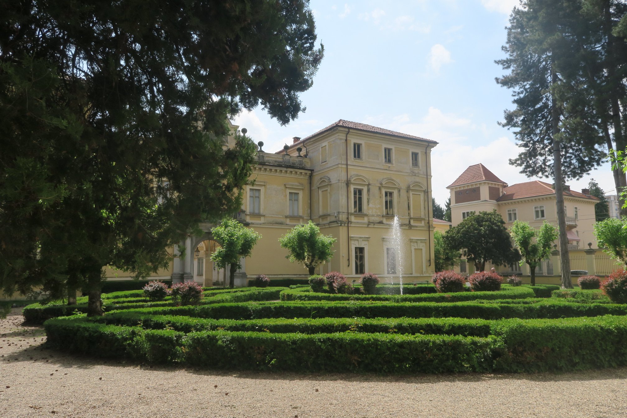 Ciriè celebra la Festa della Repubblica, il 2 giugno 2018, con una cerimonia a Palazzo D'Oria.